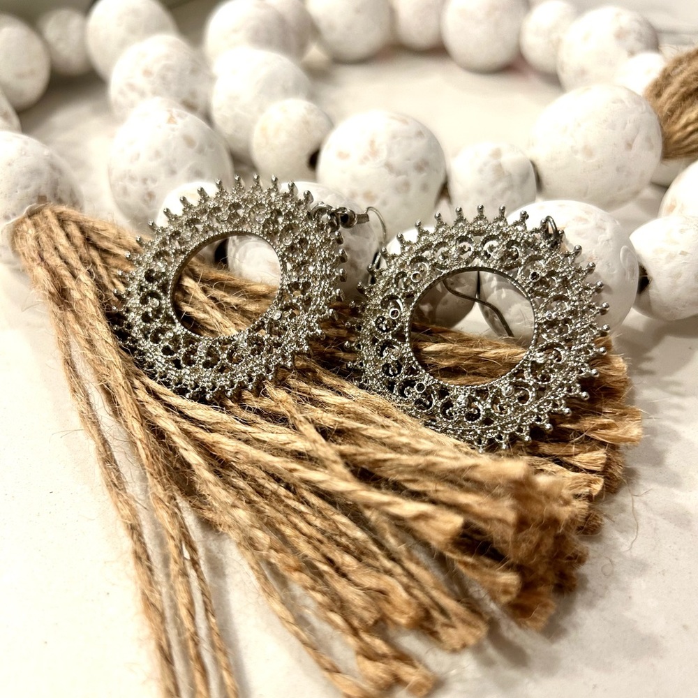 Silver Dangle Filigree Earrings